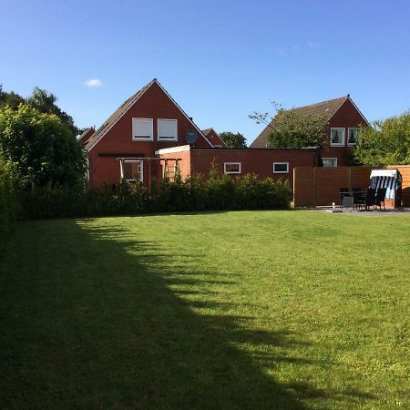 Ferienwohnung Huus Veertein Neuharlingersiel Exterior foto